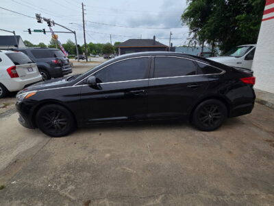 '15 Hyundai Sonata - $5,595